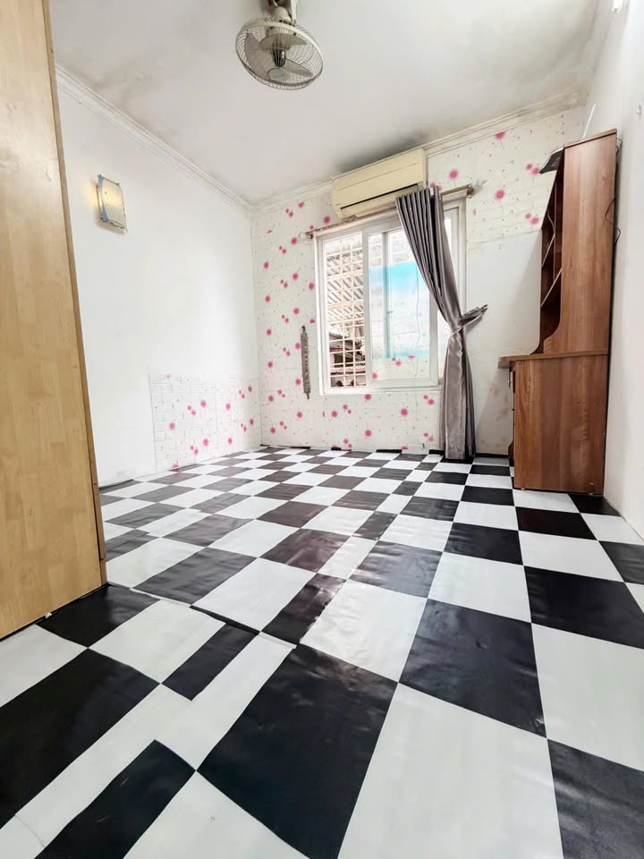 Phòng trọ Ngõ 58 Đại Cồ Việt 20m² giá 2.6 triệu - Full nội thất!