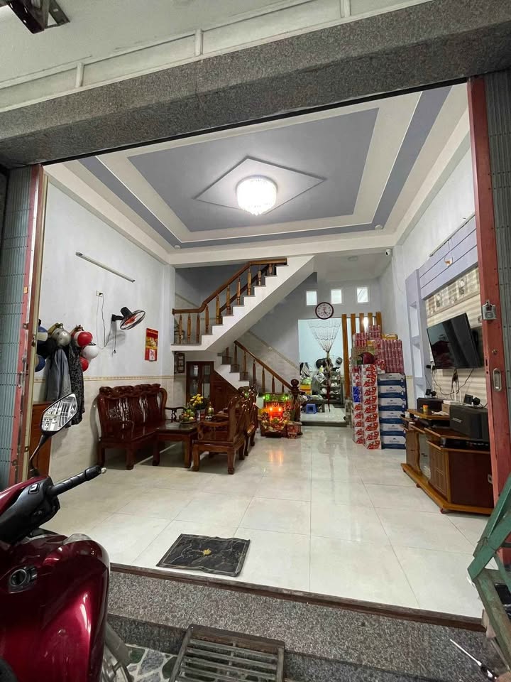 Nhà 2 Tầng Ghềnh Ráng, Quy Nhơn - 110m², 3.2 Tỷ, Sổ Đỏ Chính Chủ