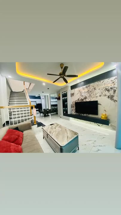 Nhà riêng Đông Hương 54m² - Ô tô đậu cửa, 2.2 tỷ, Sổ đỏ sẵn!