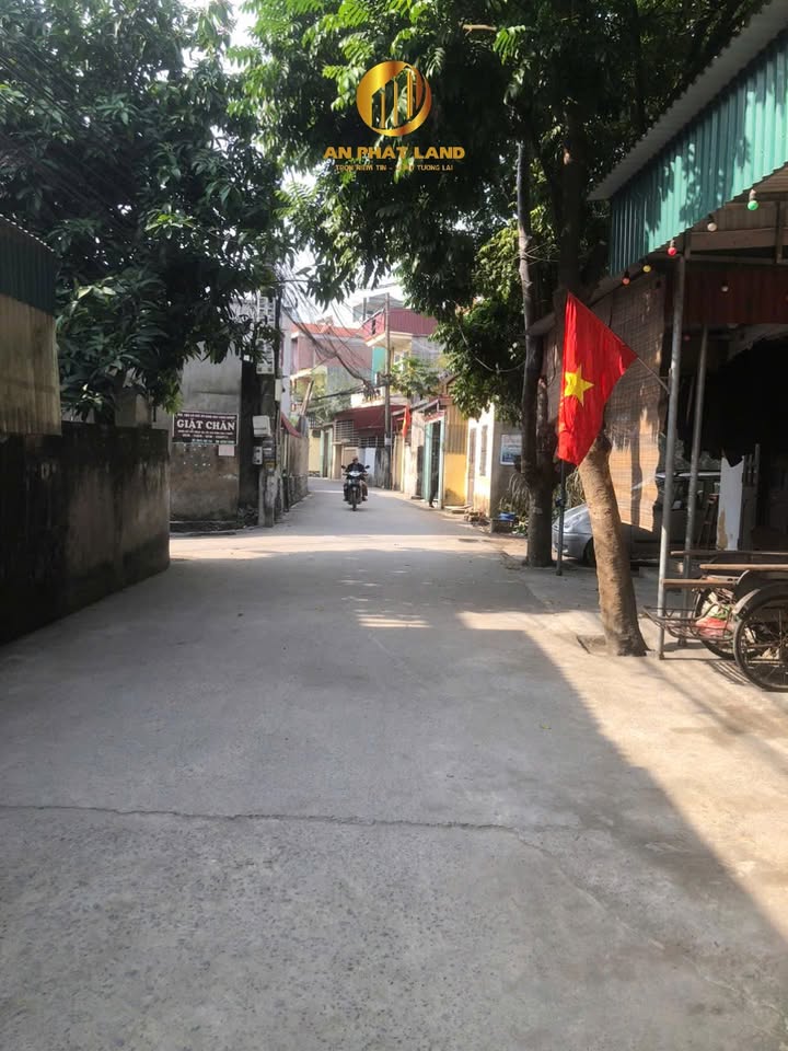 Nhà phố Trần Quang Khải 84.6m² giá nhỉnh 3 tỷ - Vị trí đắc địa!