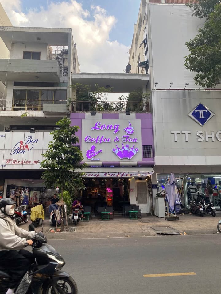 Nhà Phố 125 Nguyễn Trãi, Quận 5 210m² - Mặt tiền kinh doanh đắc địa!