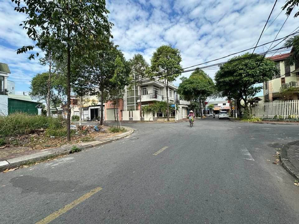 Đất nền Hiệp Thành Q12 180m² - Sổ đỏ chính chủ