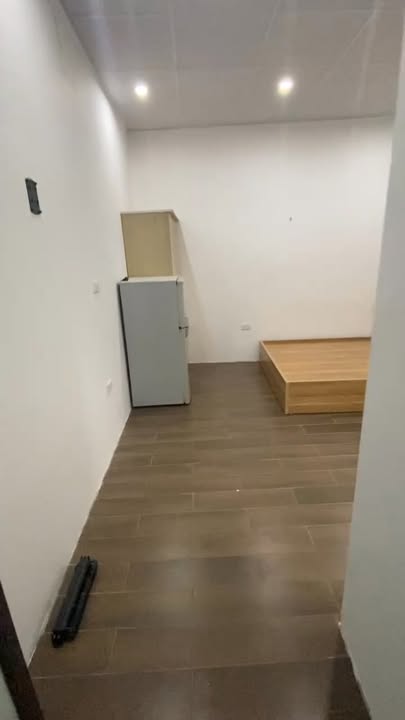 Phòng trọ Hoàng Hoa Thám Ba Đình 3.6 triệu - Sẵn sàng ở ngay!