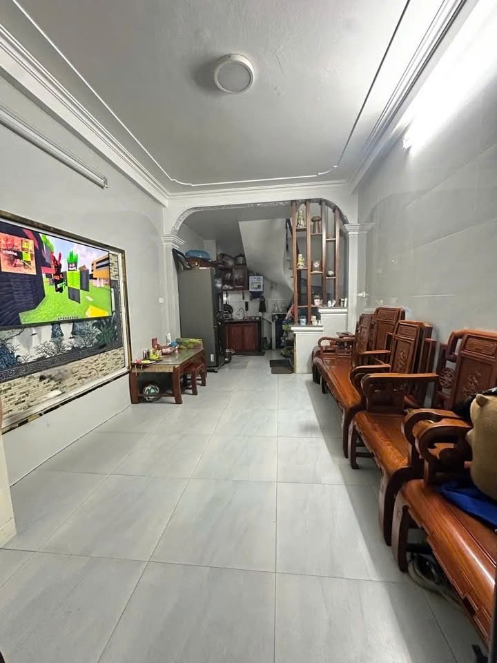 Nhà Trương Định 25m² x 4 Tầng - Sổ Đỏ Chính Chủ, Sẵn Sàng Ở Ngay!