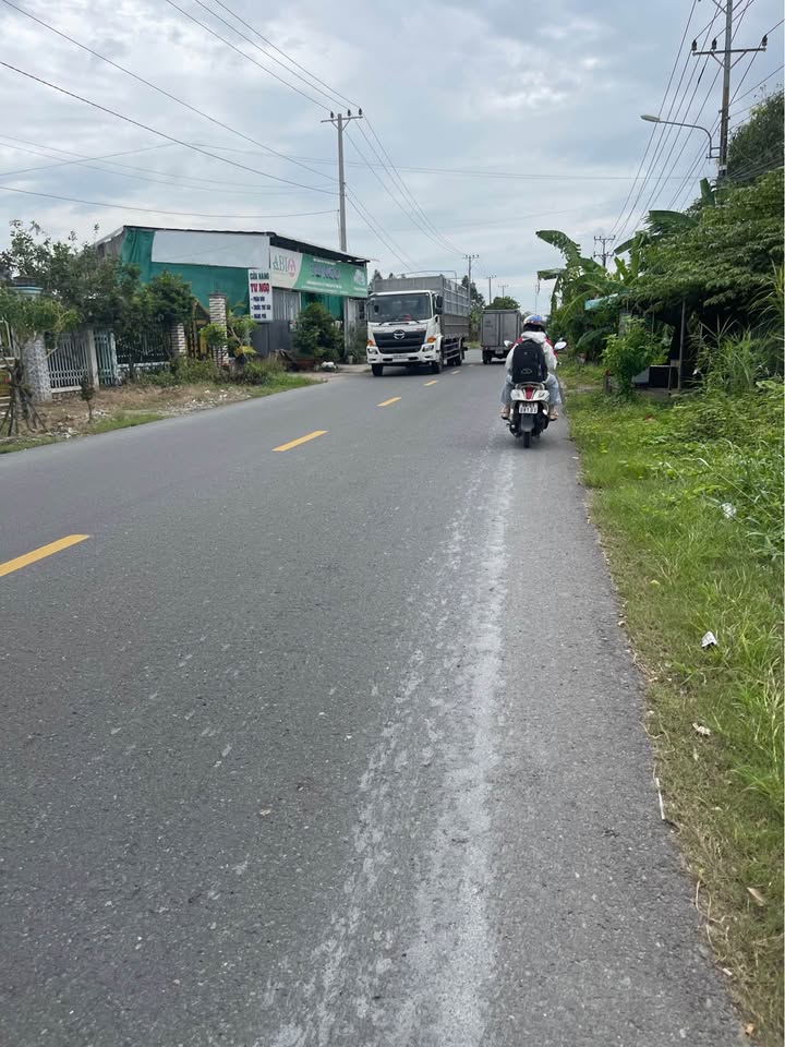 Đất mặt tiền QL54 Phong Hòa 2037m² giá 4 tỷ - Pháp lý rõ ràng