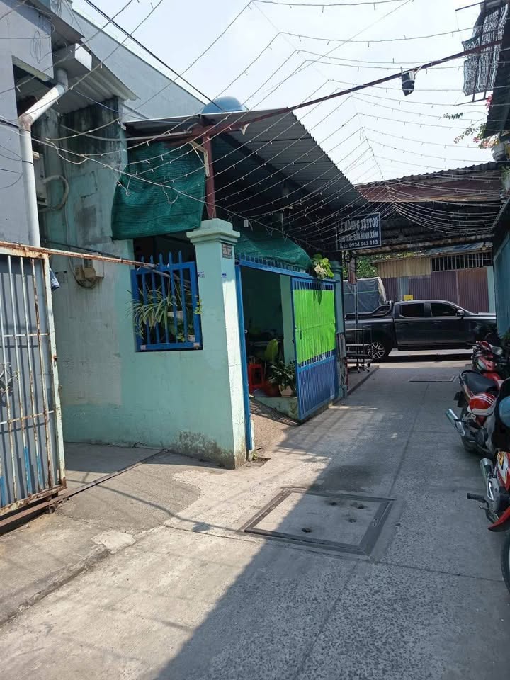 Bán gấp dãy trọ 4 phòng đẹp, SHR, sau chợ Bà Điểm, Hóc Môn - 3.4 tỷ