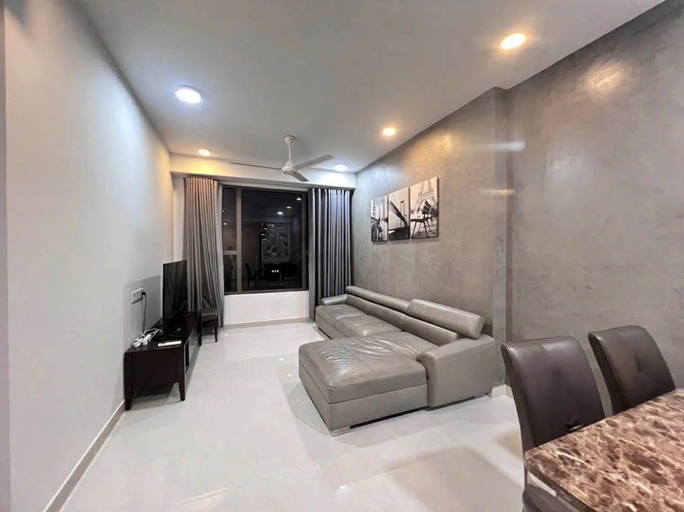 Căn hộ The Tresor Quận 4 110m² View đẹp giá 28 triệu!