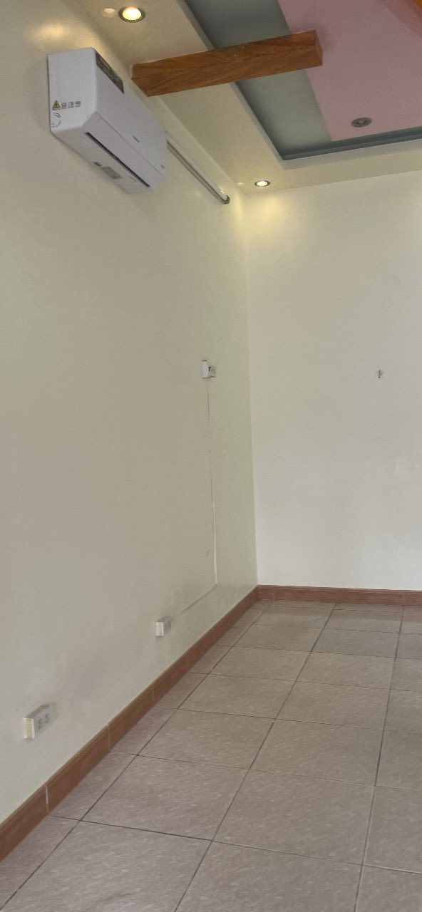 Thuê nhà riêng Lương Quán An Dương 2.5 triệu - Ô tô đỗ cửa ở ngay!