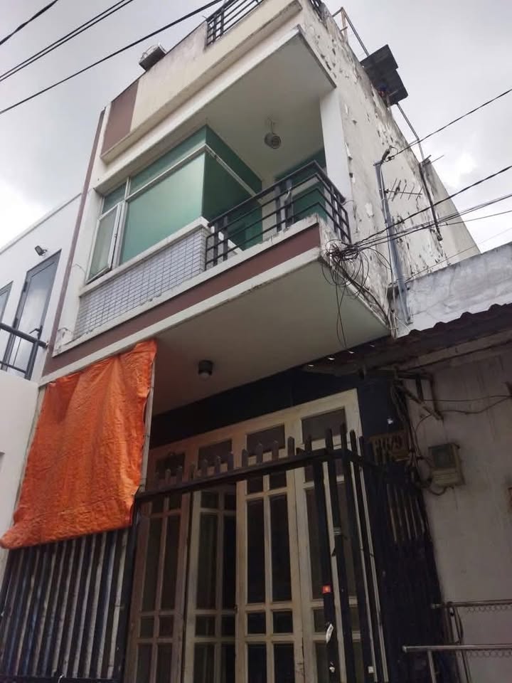 Nhà riêng Đường 10, Linh Xuân, Thủ Đức 110m² - Vị trí đẹp!