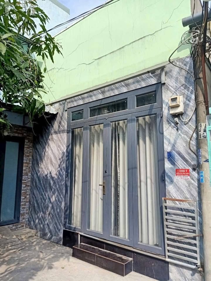 Nhà Nguyên Căn Thạnh Lộc Q12 - 50m² - Giá 6 Triệu - Sạch Sẽ, Thoáng Mát