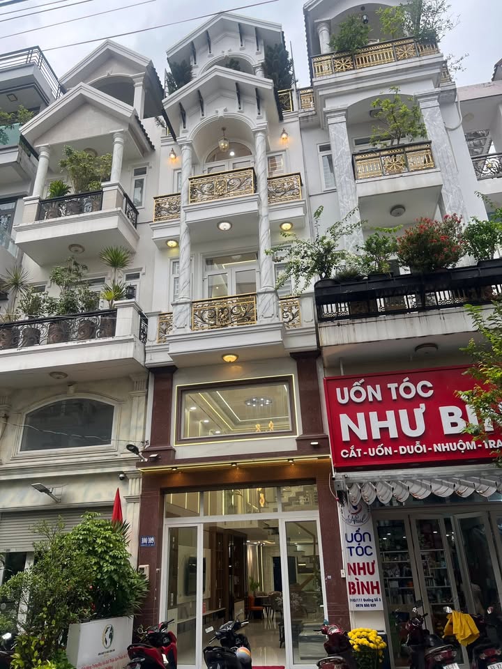 Nhà phố Gò Vấp 64m² - Mặt tiền kinh doanh, ô tô vào nhà!