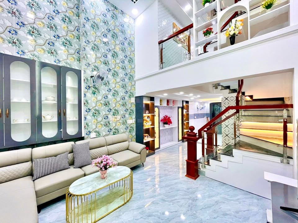 Nhà Riêng P.12 Gò Vấp 45m² - Ô tô vào tận nhà, full nội thất!