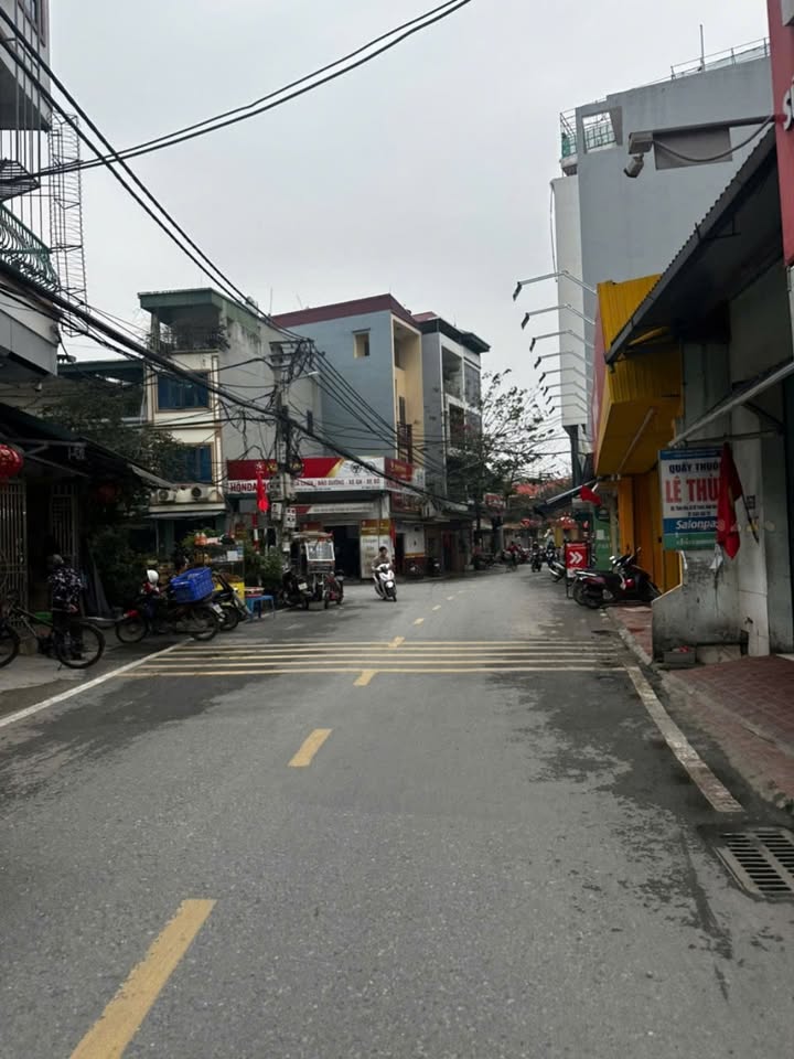 Nhà riêng Kim Chung Hoài Đức 36m² - Full nội thất, chỉ việc xách vali vào ở!