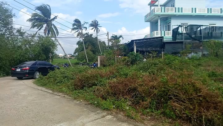 Đất nền Đông Hòa Phú Yên 580m² giá 1.8 tỷ - Sổ đỏ sẵn xây dựng ngay