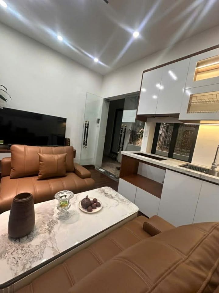 Bán tập thể Vọng Hà Hoàn Kiếm 40m² giá 2.69 tỷ - Vị trí đắc địa