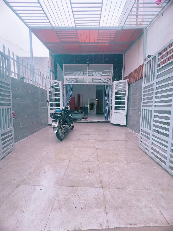 Nhà Riêng Dĩ An 93.7m² - Chính Chủ Bán, Ô Tô Vào Tận Nhà