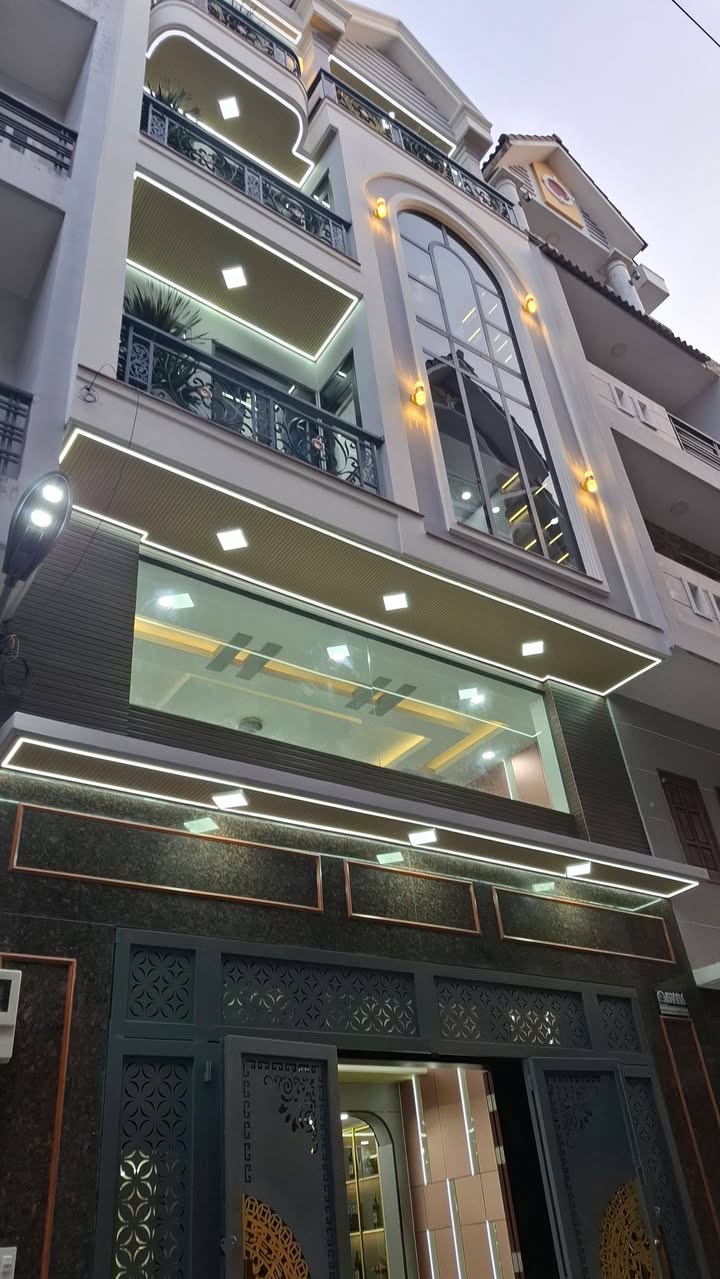 Nhà Riêng Tân Sơn Nhì, Tân Phú 72m² - Sẵn sàng ở ngay!