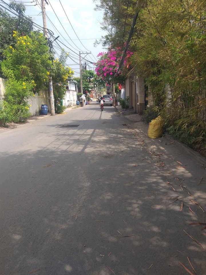 Đất nền Vĩnh Phú, Thuận An 335m² - Sổ đỏ chính chủ, tiềm năng sinh lời!