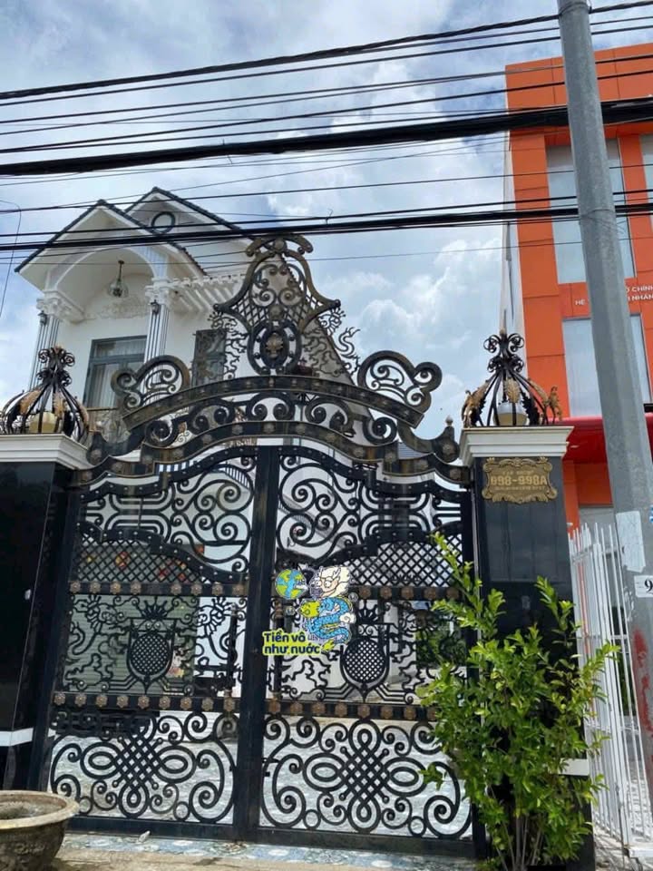 Nhà Biệt Thự Sóc Trăng 650m² giá 8 tỷ - Mặt tiền kinh doanh đắc địa!