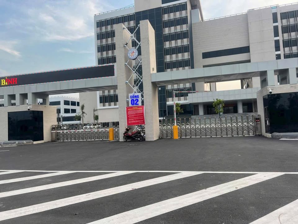 Cho thuê đất KĐT Mỹ Trung 75m² - Mặt tiền kinh doanh đối diện Bệnh viện!