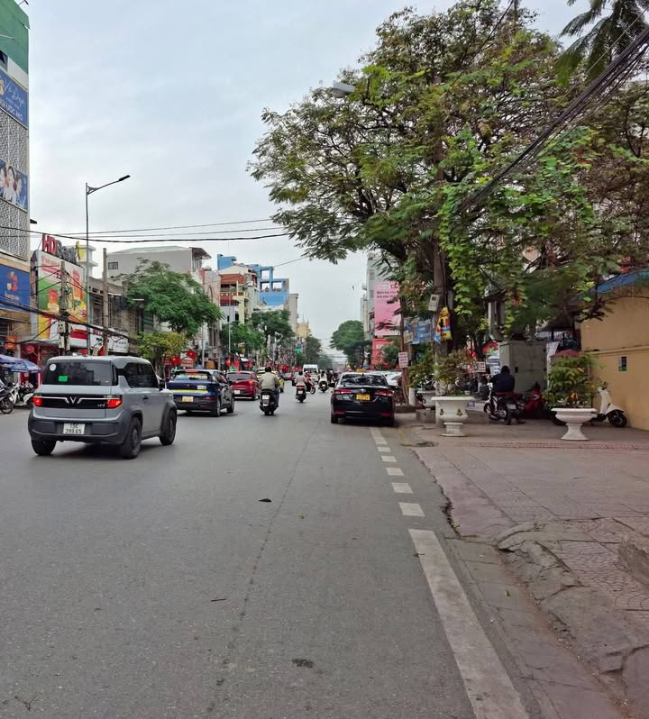 Đất mặt mương Hồ Sen Lê Chân 59m² 5.299 tỷ - Sổ đỏ chính chủ