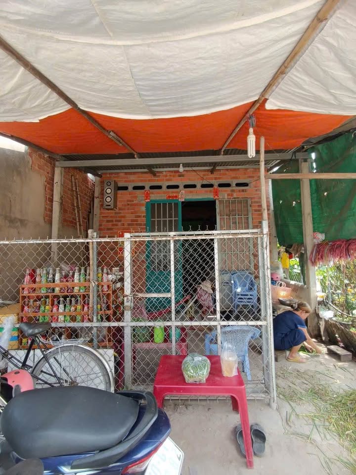 Bán nhà 2 mặt tiền Trần Phú Hòa Thành 65m² chỉ 499 triệu - Giá tốt hiếm có!