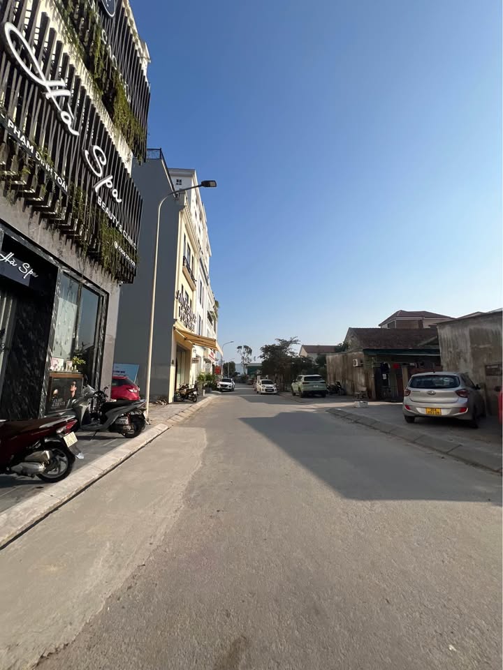 Đất nền mặt tiền Lê Văn Miến, Vinh 105m² - Kinh doanh đỉnh, ở sướng