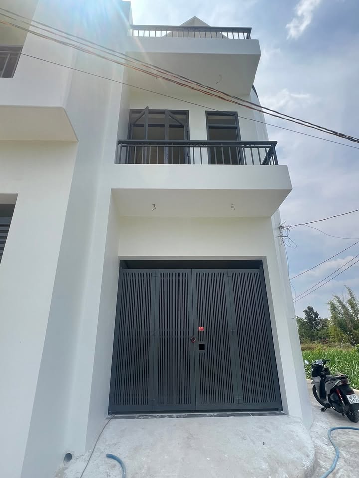 Nhà Lô Góc 2 Mặt Tiền - Bảo Vinh, Long Khánh - 93m² - Giá 2.1 Tỷ