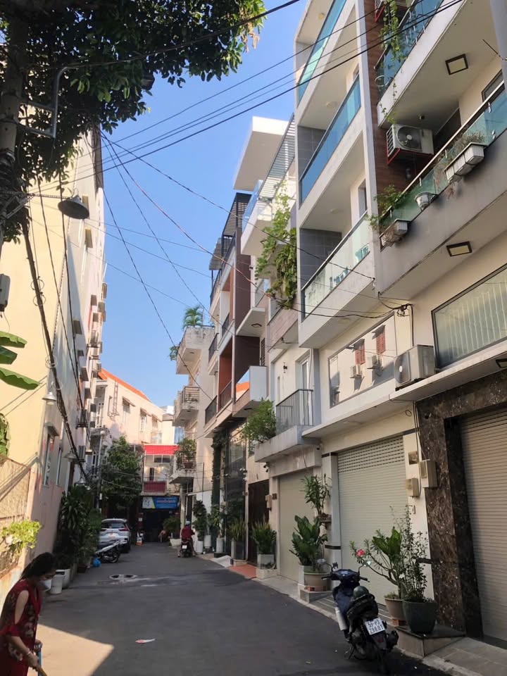 Nhà Nguyễn Văn Đậu P.11 Bình Thạnh 71m² - Ô tô vào tận nhà!