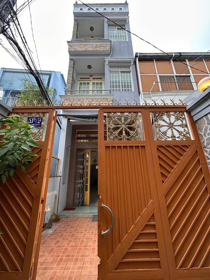 Nhà 77m² Gần Chợ Bình Tiên, Quận 6 - 3 Mặt Tiền Hẻm, Sẵn Sàng Ở Ngay