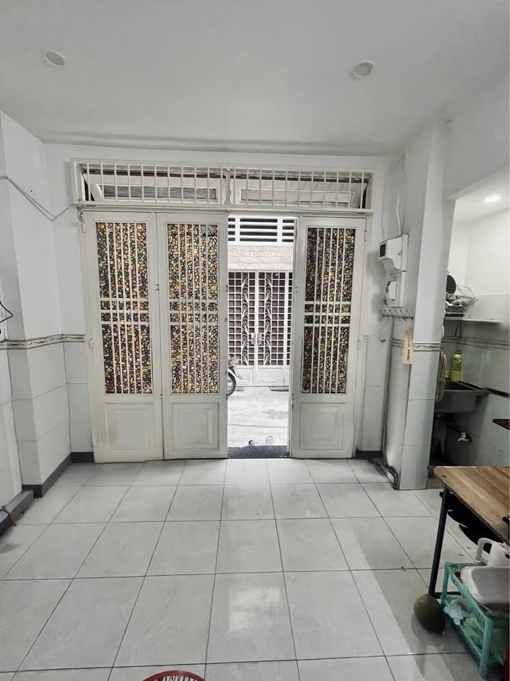 Nhà 4 Tầng Nguyễn Bặc Tân Bình 50m² Sổ Hồng Riêng - Giá Tốt