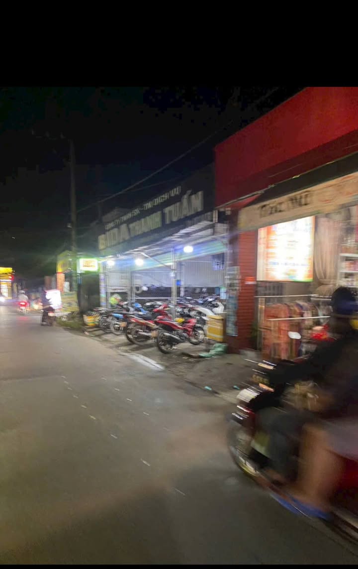 Mặt Tiền Đường Lớn Bình Chánh 248m² - Kinh Doanh Đa Ngành - 7.4 Tỷ