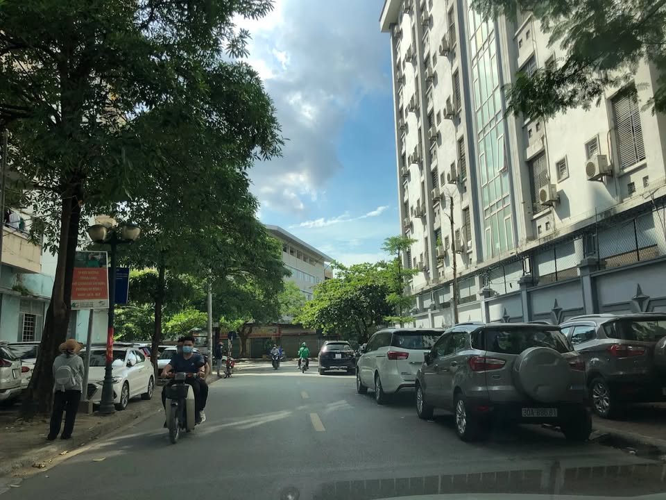 Chung cư Đình Thôn Mỹ Đình 100m² Sổ Đỏ Lâu Dài - Giá 8.47 Tỷ