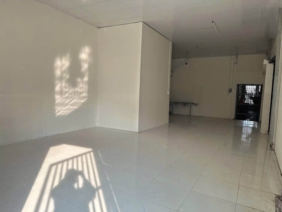 Cho thuê phòng mặt tiền QL 40B, Tam Kỳ - Thoáng mát, giờ tự do