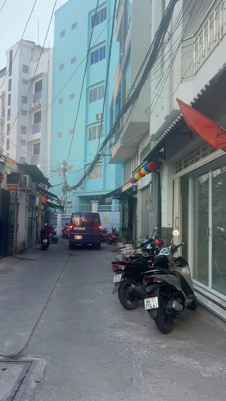 Bán nhà CMT8 Quận 3 diện tích 58m² giá 8.95 tỷ - Ô tô vào tận nhà!