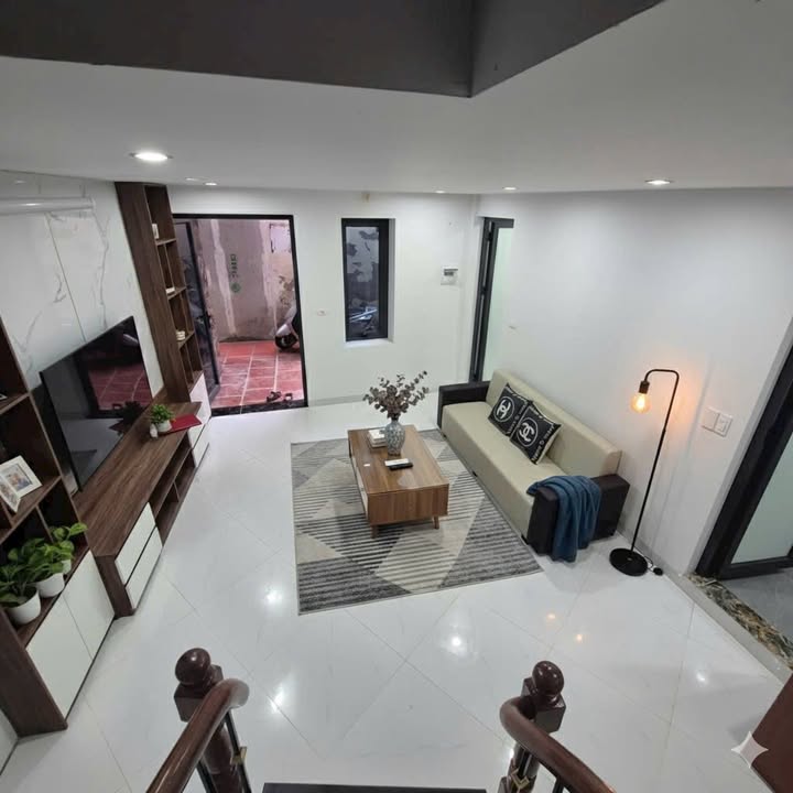 Nhà 43m² 3 tầng 4PN Phường Vĩnh Hưng, Hoàng Mai - Ô tô sát cửa