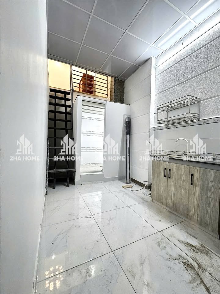 Kiot Lê Văn Quới Bình Tân 3.7 triệu/tháng - Vị trí đắc địa!