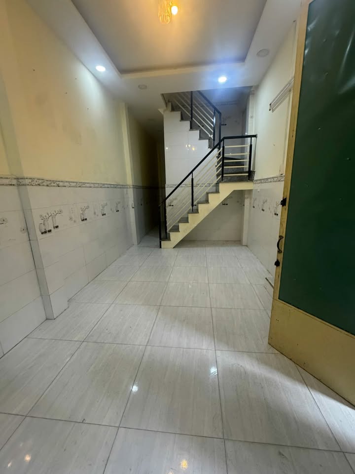 Nhà riêng Bình Tân 27m² giá 6.3 triệu - Sẵn sàng ở ngay!