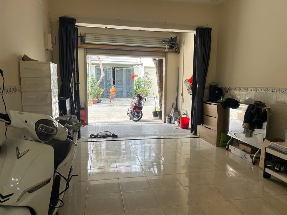 Thuê nhà nguyên căn Tân Phú 68m² giá 13 triệu - Sẵn sàng ở ngay!