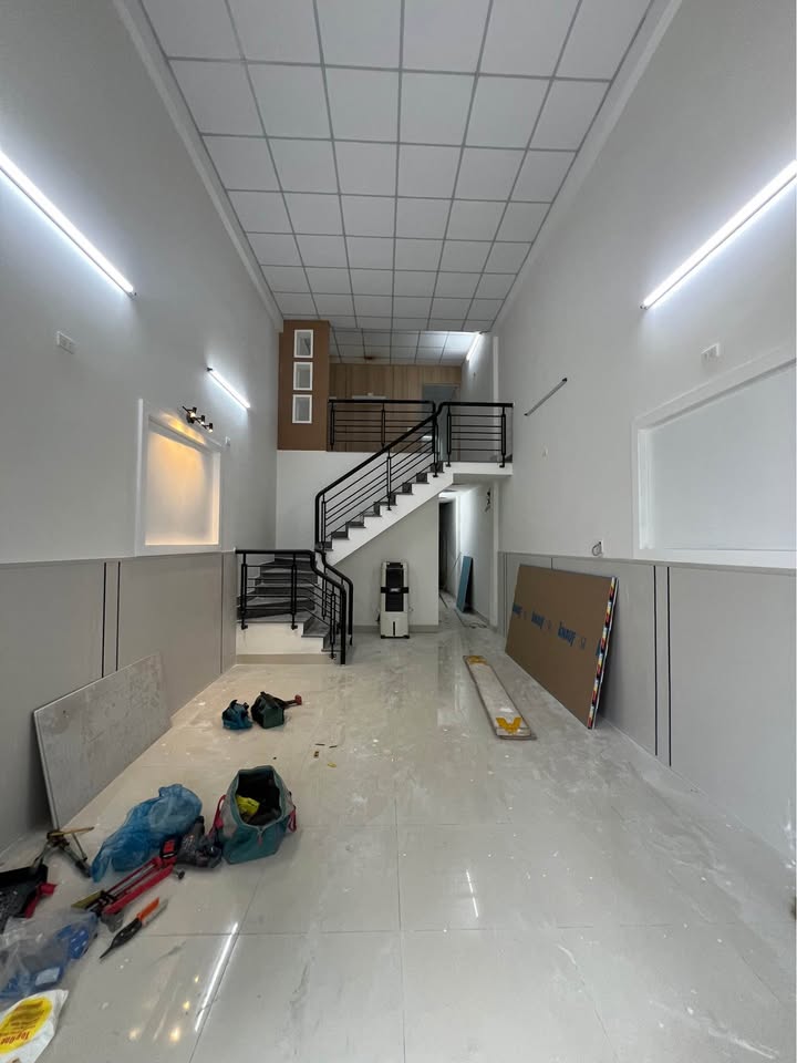 Nhà Mặt Tiền Lê Thanh Nghị, Quy Nhơn - DT 80m², 3PN, Giá 3.x Tỷ