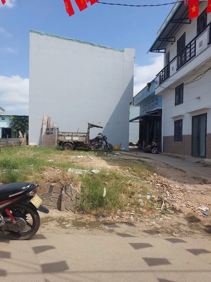 Đất nền 43m² Phường Bùi Thị Xuân, Quy Nhơn - Đường ô tô, sổ đỏ sẵn sàng!