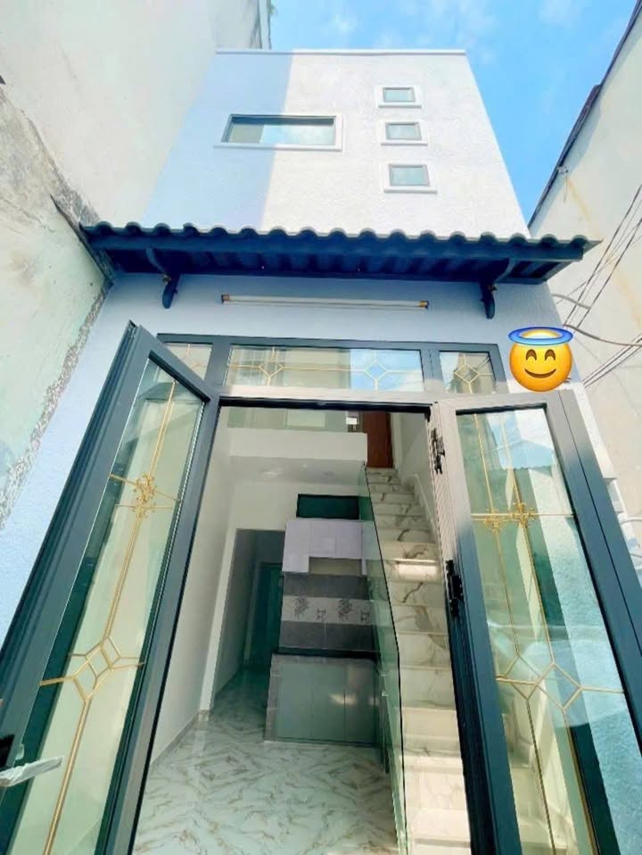 Nhà riêng Quận 4 30m² - Sẵn sàng ở ngay!