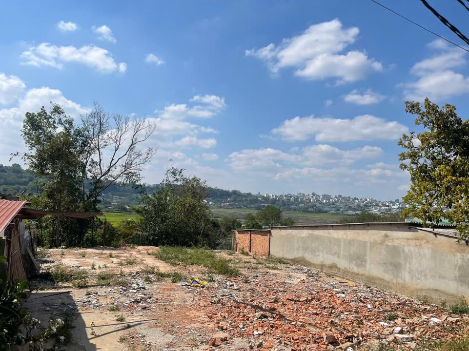 Đất nền Pleiku 150m² - Sổ đỏ chính chủ, tiềm năng tăng giá!