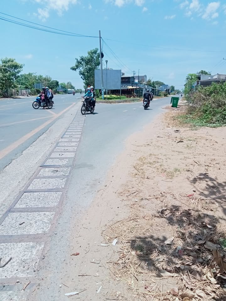 Đất nền Quốc lộ 53, Trà Vinh 585m² - Tiềm năng tăng giá vượt trội!