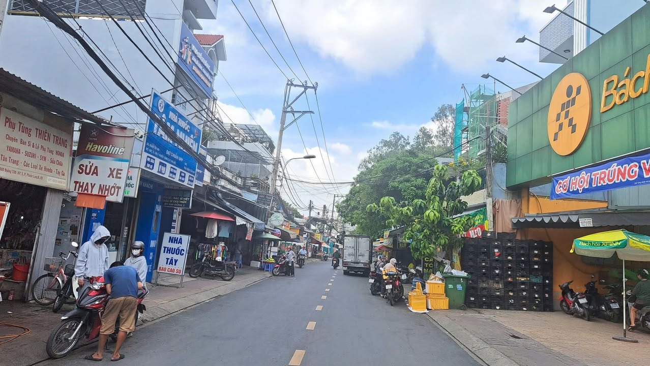 Nhà riêng Phước Long B, Thủ Đức 117m² giá 10.x tỷ - Giá tốt hiếm có!