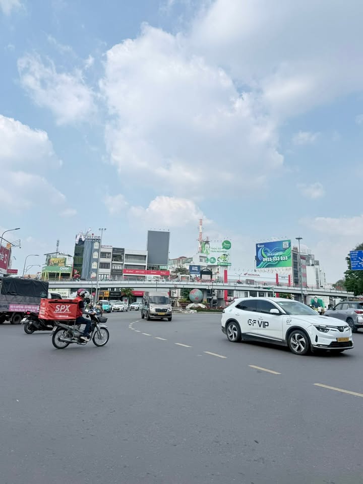 Nhà Mặt Tiền Lê Văn Sỹ, Tân Bình - 126m², 5 Tầng, 29.9 Tỷ