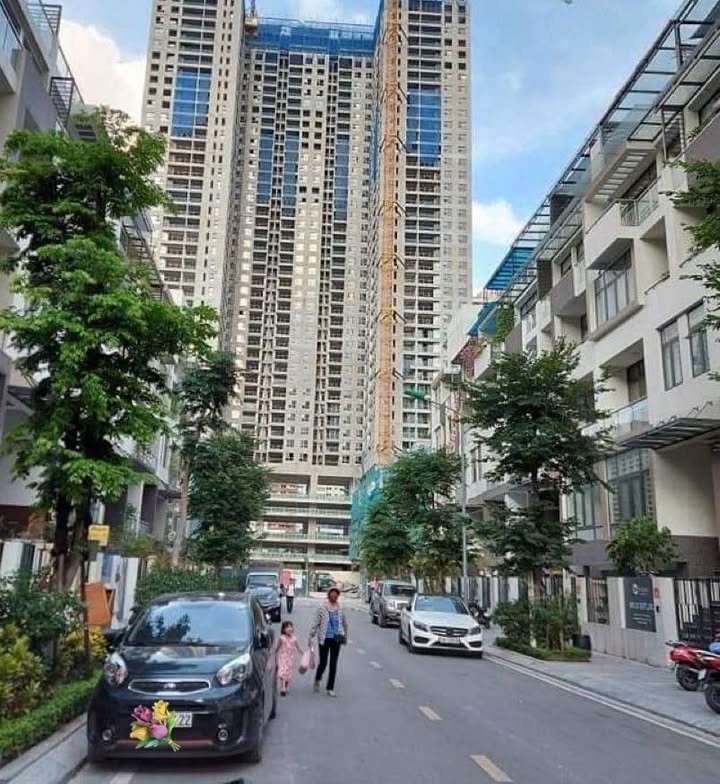Bán Gấp Nhà Phố HD Mon City Hàm Nghi 96m² 6 Tầng - Kinh Doanh Đỉnh Cao