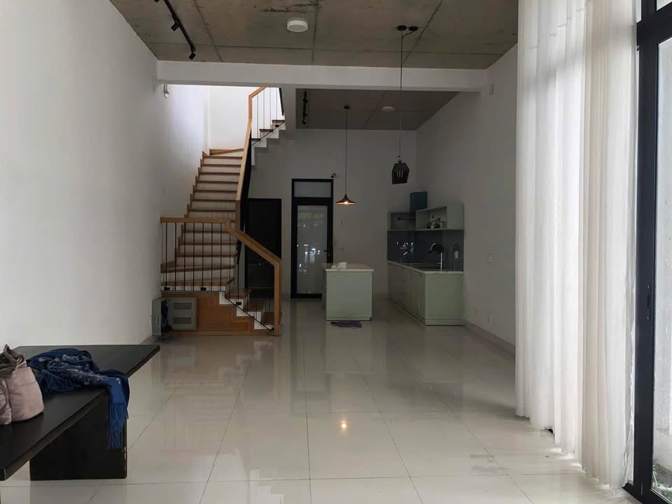 Nhà Phố Phước Ninh Đà Nẵng 180m² - Mặt tiền kinh doanh đắc địa!
