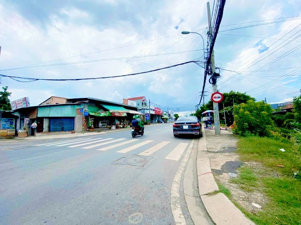 Đất nền Củ Chi 840m² giá 7.8 tỷ - Sổ đỏ chính chủ, công chứng ngay!