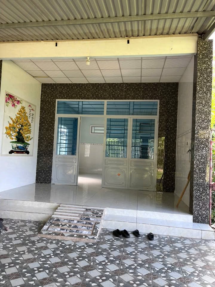 Nhà Lộc Hưng Trảng Bàng 217m² giá 1.1 tỷ - Sẵn sàng ở ngay!